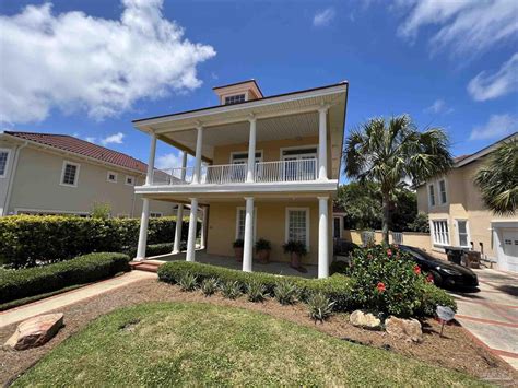 54 Port Royal Way Pensacola Fl 32502 Redfin 54 Port Royal Way Pensacola Fl 32502 Redfin