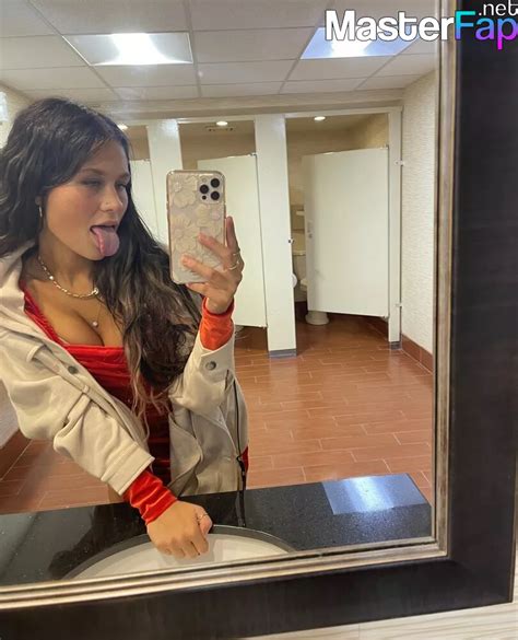 Amber Costigan Leaks