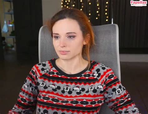 Amouranth Nudes Leak