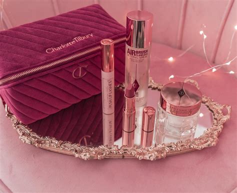 Charlotte Tilbury Gifts For The Glamour Girl Lizzie In Lace Charlotte Tilbury Gifts For The Glamour Girl Lizzie In Lace