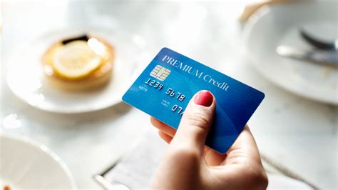 Credit Card Expiration Dates Guide Key Things To Know 2025 Credit Card Expiration Dates Guide Key Things To Know 2025