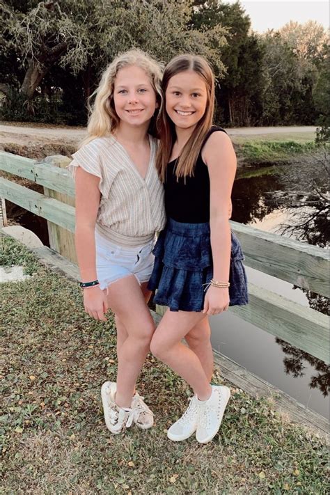 Cute Nude Teenagers