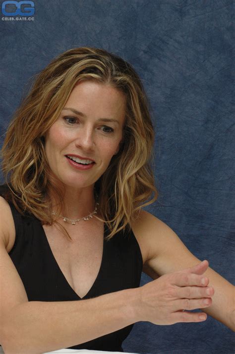 Elisabeth Shue Nude