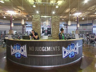 Front Desk Associate Crunch Fitness Northwest Front Desk Associate Crunch Fitness Northwest