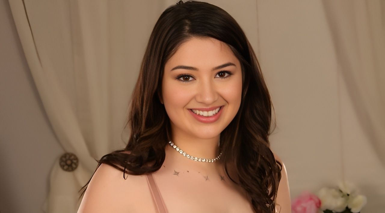 Hazel Moore Wiki Bio Age Biography Height Career Photos More Hazel Moore Wiki Bio Age Biography Height Career Photos More