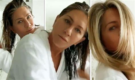 Jennifer Aniston Nude