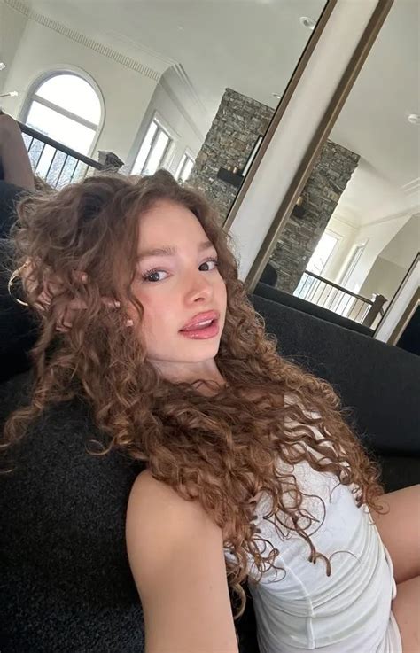 Kalogeras Nudes