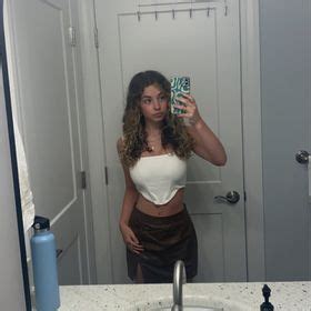 Kira Pregiato Nudes