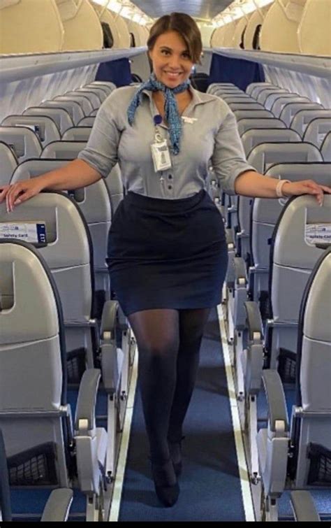 Love The Curves On This Fa Faafterwork Flight Attendant Fashion Love The Curves On This Fa Faafterwork Flight Attendant Fashion