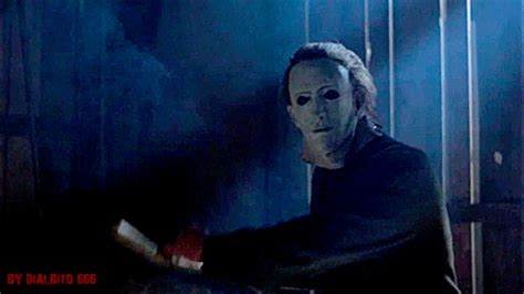 Michael Myers Scary Gif Michael Myers Scary Halloween Discover Michael Myers Scary Gif Michael Myers Scary Halloween Discover