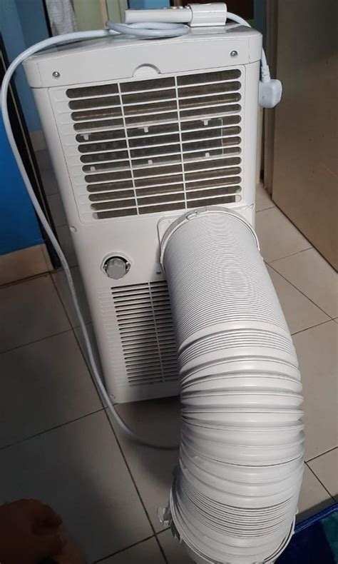 Mobile Type Air Conditioning Everything Else Others On Carousell Mobile Type Air Conditioning Everything Else Others On Carousell