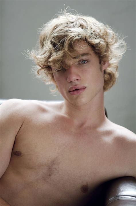 Nude Guy Model