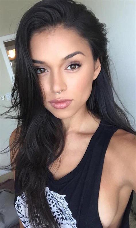 Nude Skinny Latina