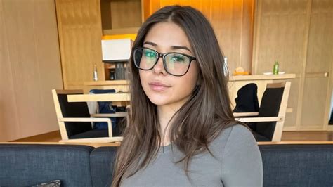 Onlyfans Model Sophie Rain Earned 43 Million In Her Firs Onlyfans Model Sophie Rain Earned 43 Million In Her Firs