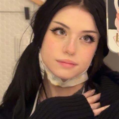 Picture Of Hannah Owo Picture Of Hannah Owo