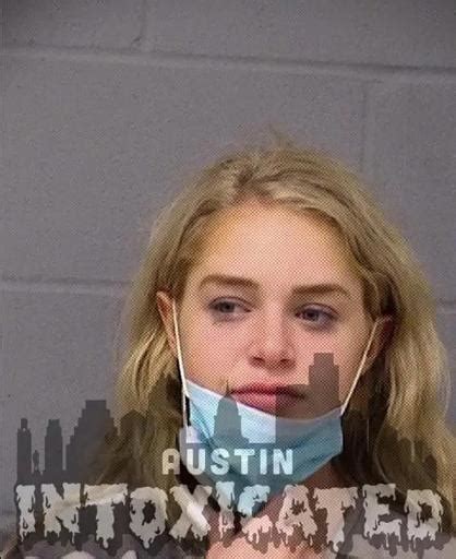 Prosecutors Reopen Stabbing Probe Of Onlyfans Star Courtney Clenney Prosecutors Reopen Stabbing Probe Of Onlyfans Star Courtney Clenney