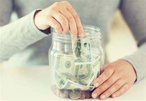 Smart Buying Habits That Can Save You A Lot Of Money In The Long Run Smart Buying Habits That Can Save You A Lot Of Money In The Long Run