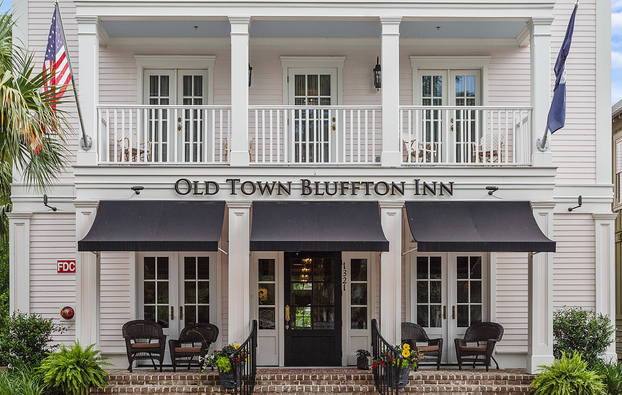 South S Greatest 23 True Southern Hospitality At Old Town Bluffton Inn South Magazine