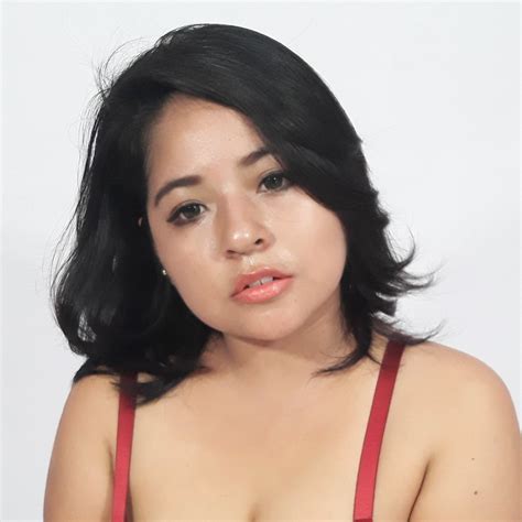 Unseen Mackenzie Jones Onlyfans Photos Surface Online